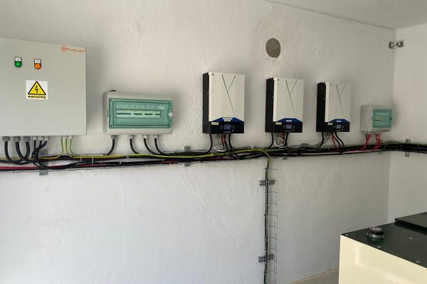 planta-fotovoltaica-aplielec planta-fotovoltaica-aplielec